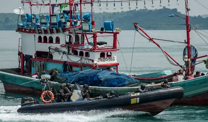 Langgar Ketentuan Alat Penangkap Ikan, 2 Kapal Diamankan di Laut Aru