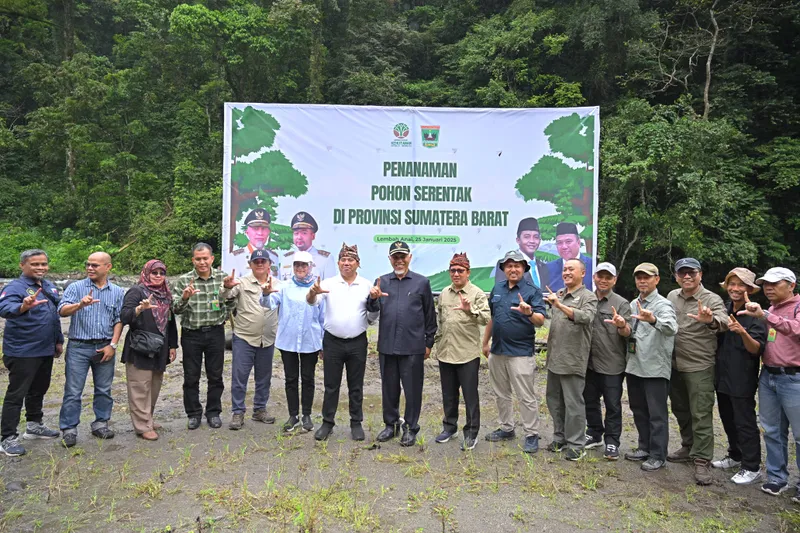 Dukung Swasembada Pangan,  Pemprov Sumbar Gelar Program Penanaman Pohon Serentak