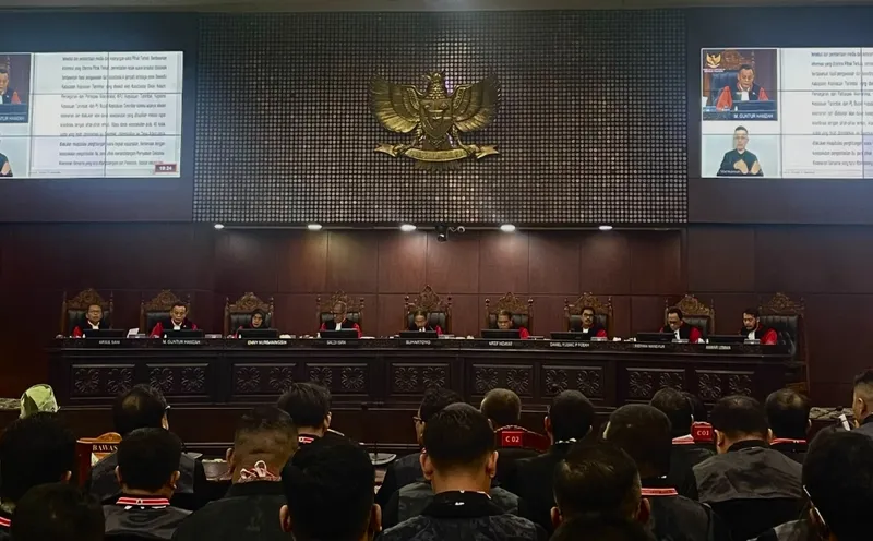 MK: Gugatan Risma-Gus Hans tidak Dapat Dilanjutkan