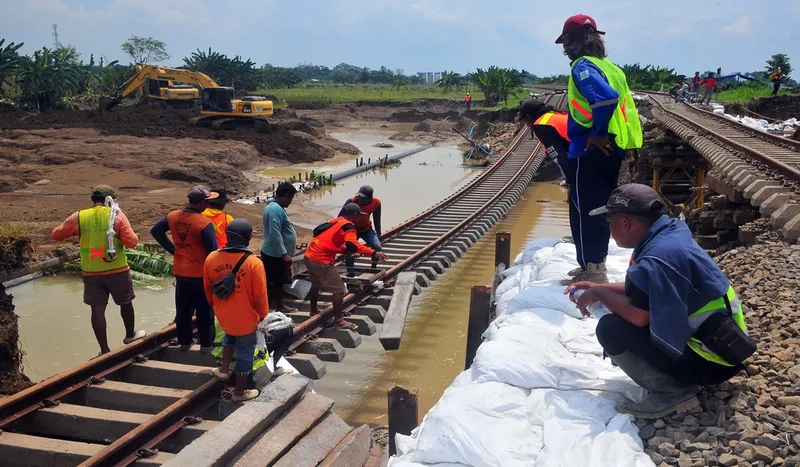 Dua Rel di Grobogan Dipulihkan, Perjalanan KA Kembali Normal