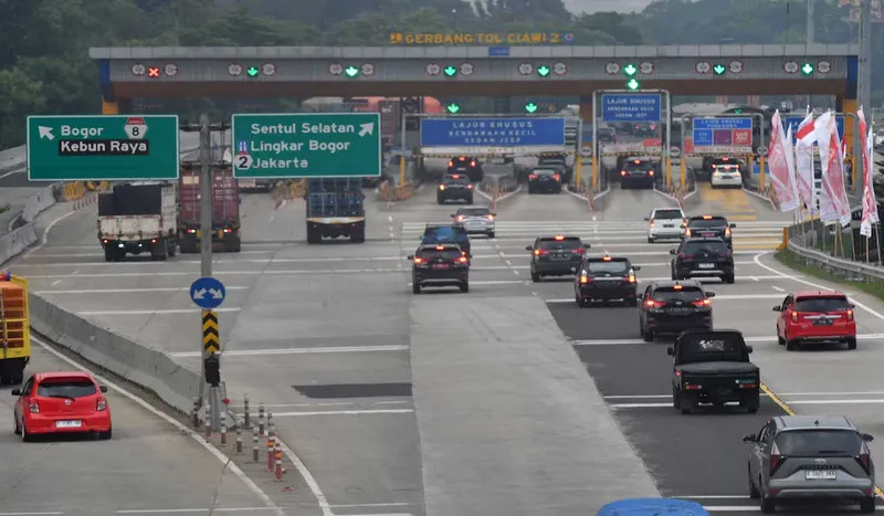 9 Fakta Kecelakaan di Gerbang Tol Ciawi KM 41