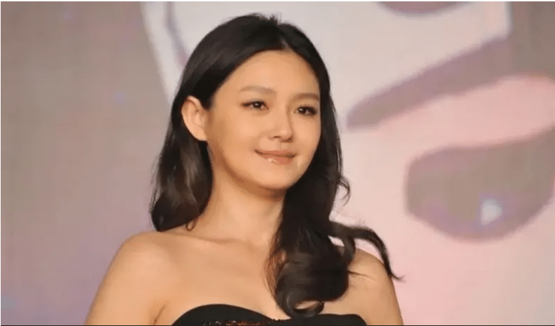 DJ Koo Kembali ke Taiwan Bawa Abu Kremasi Barbie Hsu