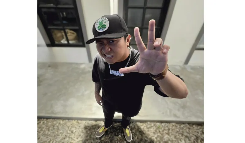 Arman Harjo Bikin Geger dengan Single Hip-Hop Koplo, Mawut