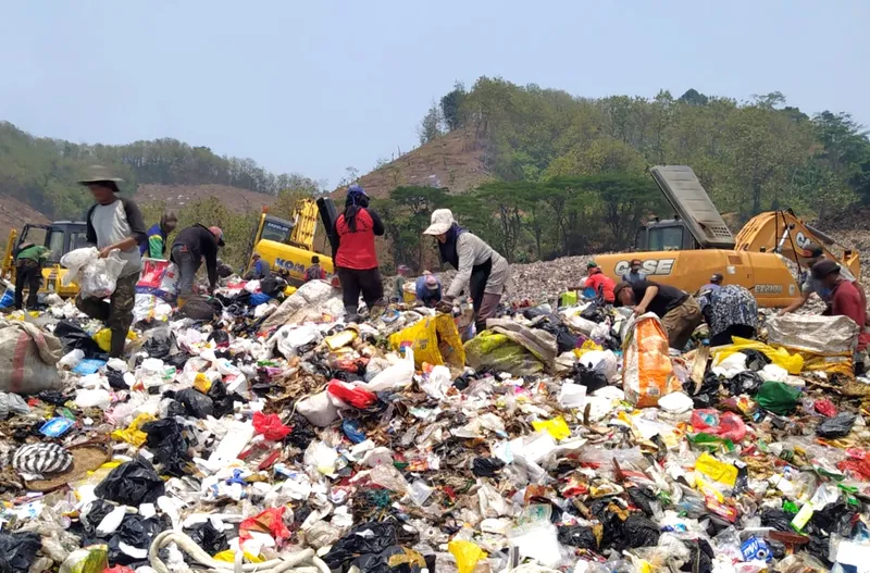 Pemkot Bandung Dapat Tambahan 5 Ritase Pembuangan Sampah ke TPA Sarimukti 