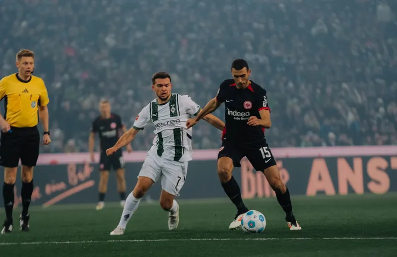Borussia Mönchengladbach vs Eintracht Frankfurt: Borussia dan Frankfurt Berbagi Poin di Bundesliga Setelah Imbang 1-1