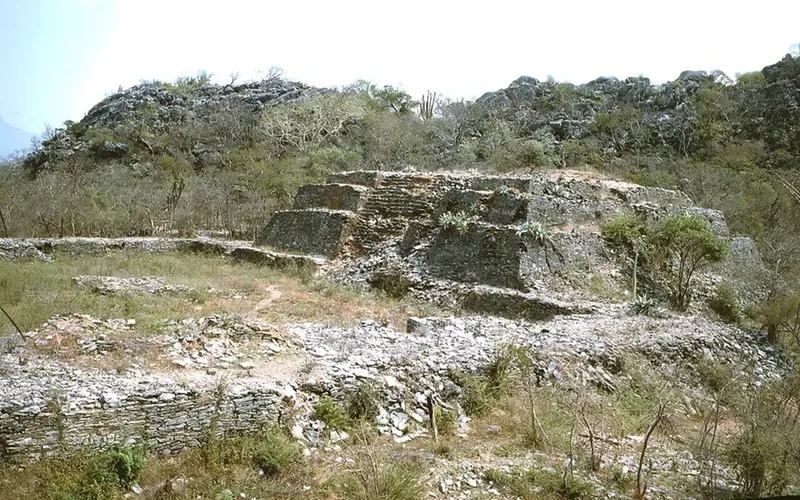 LiDAR Ungkap Kejayaan Kota Kuno: Mengintip ke Dalam Benteng Zapotek Abad ke-15 di Meksiko