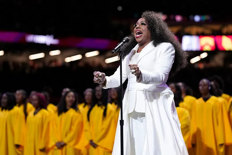 Ledisi Menggetarkan Super Bowl 2025 dengan 