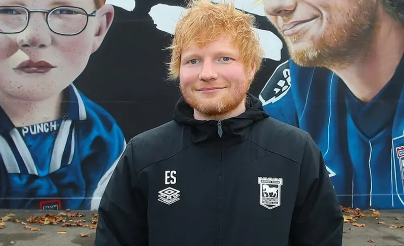 Ed Sheeran Berbicara Setelah Konser Jalanan di India Dihentikan Polisi