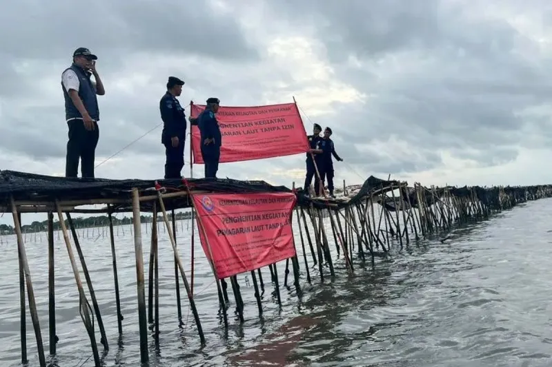 Berkat membongkar pagar laut secara mandiri, KKP memantau erat