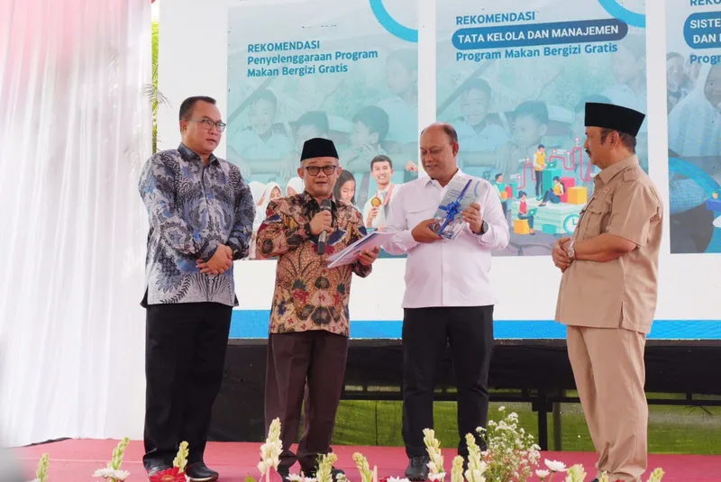 Program Mendikdasmen Optimistis MBG Tingkatkan Kualitas SDM Indonesia