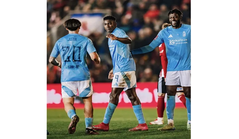 Exeter City vs Nottingham Forest, Hutan membutuhkan adu penalti untuk maju ke putaran kelima Piala FA