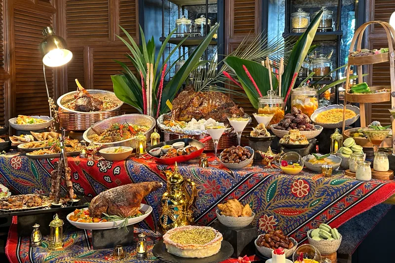 Ramadhan Habibi: Nikmati Hidangan Berbuka Di Hotel Indigo Bandung Bersama Chef Internasional