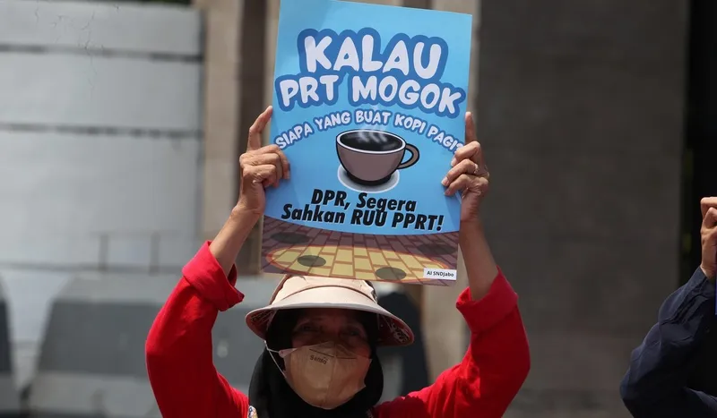 Tidak lengkap, tagihan pprt hanya dekorasi