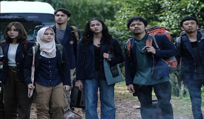 10 Film Indonesia Terlaris, Bikin Nostagia No. 3!