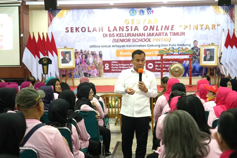 Buka Gebyar Sekolah Lansia Online 'Pintar', Menteri Wihaji: Sekolak Lansia Atasi Kesendirian Dan Kekosongan Hidup Lansia