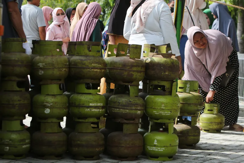 Polisi Ungkap Sindikat Pengoplos Elpiji 3 Kg Menjadi 50 Kg, Cek Cara Mengenali Gas Oplosan