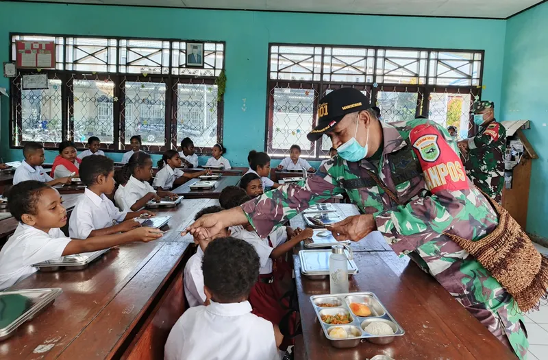 Makan bergizi, pencapaian masa depan: komitmen tentara Indonesia untuk Indonesia Golden Indonesia