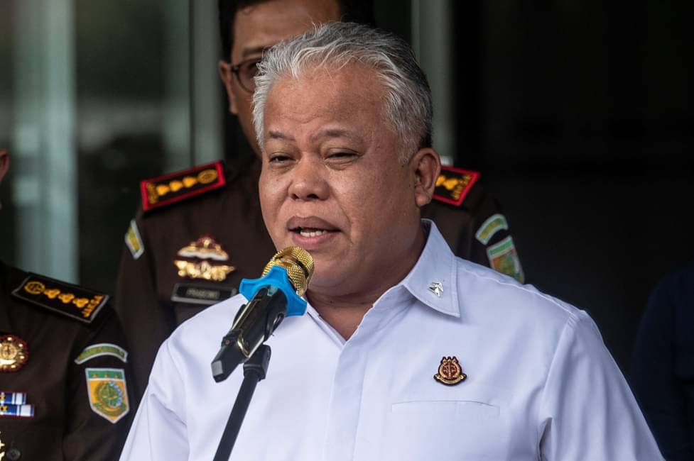 Kejagung Beri Kebebasan JPU Sikapi Vonis Tiga Hakim Ronald Tannur