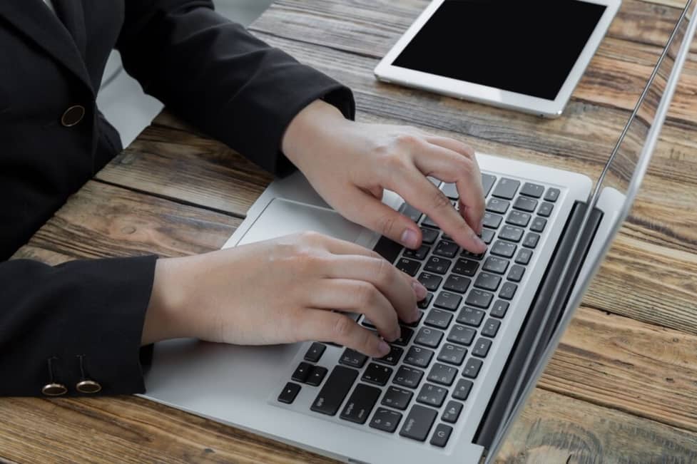 situs slot gacor to kecil 6 Laptop Terbaik untuk Kerja Kantoran 2025