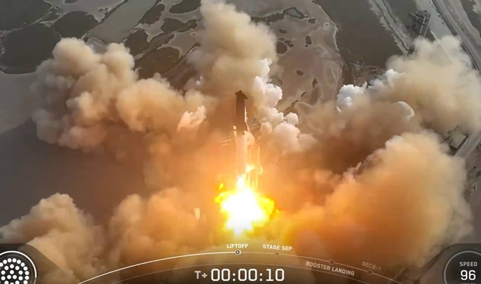 Ledakan Starship SpaceX Saat Masuk Kembali Atmosfer