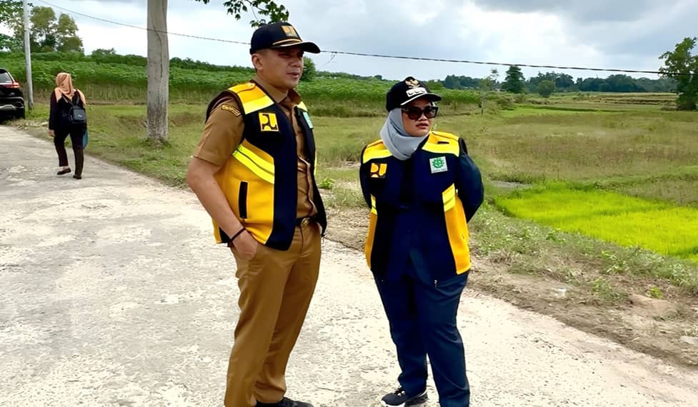 Viral Siswa Seberangi Sungai dengan Perahu, Bupati Lampung Timur Janjikan  Jembatan Gantung Tahun Ini