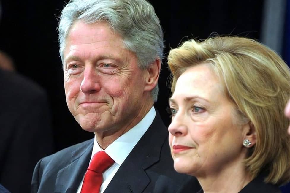 Bill dan Hillary Clinton Akhirnya Bersaksi dalam Investigasi Jeffrey Epstein