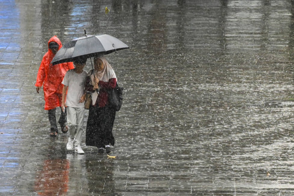 Prakiraan Cuaca 9-12 Maret 2026 Sejumlah Wilayah Waspada Hujan Ringan  hingga Sedang